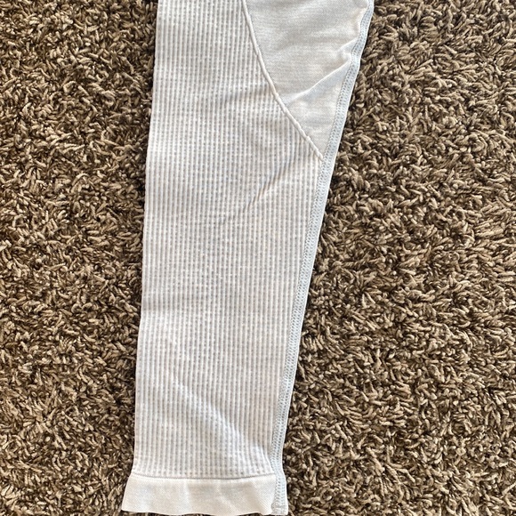 Women’s leggings - Picture 2 of 4